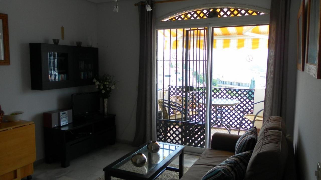 Apartment Verano Azul Nerja Habitación foto