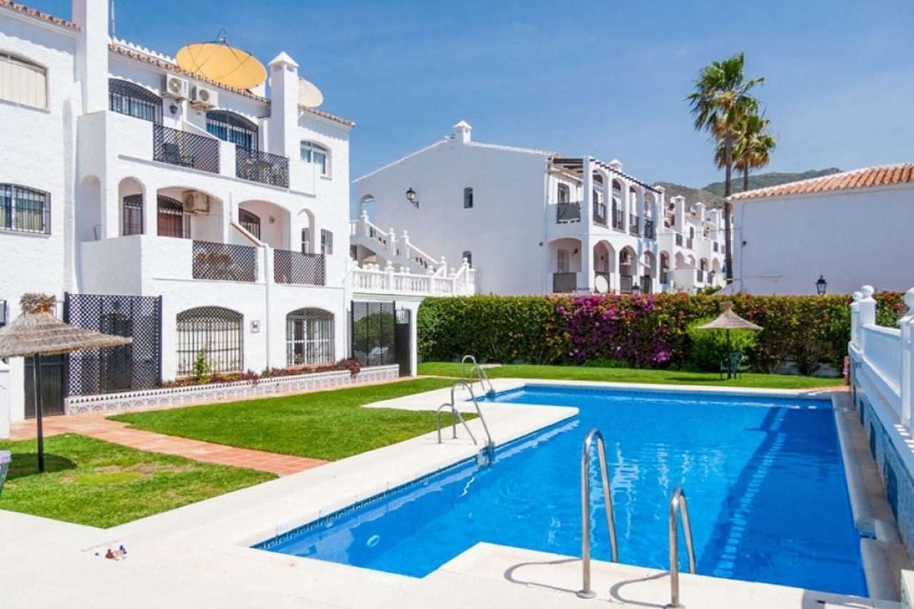 Apartment Verano Azul Nerja Habitación foto
