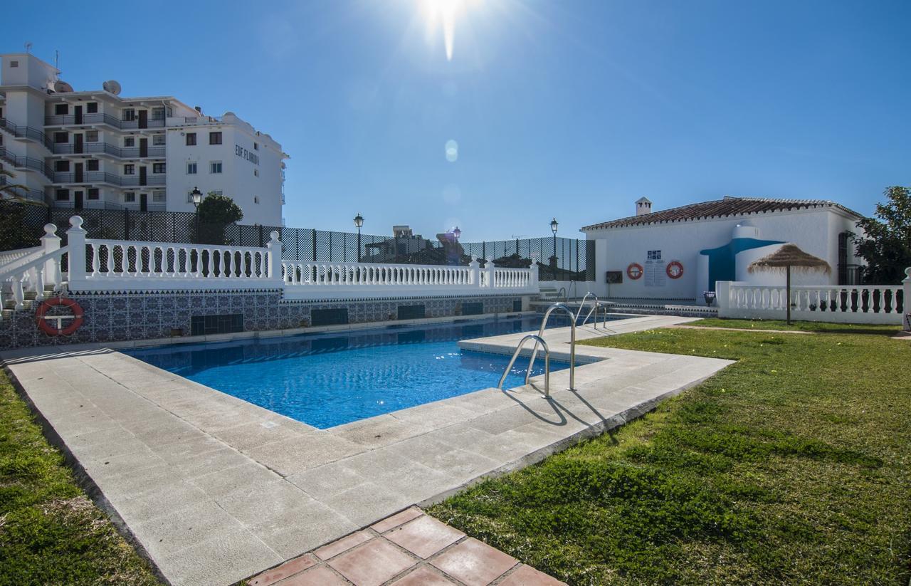 Apartment Verano Azul Nerja Habitación foto